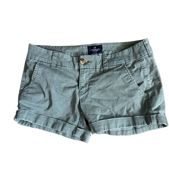 American eagle outfitters midi stretch size 2 chino style dusty green shorts EUC - Picture 1 of 5